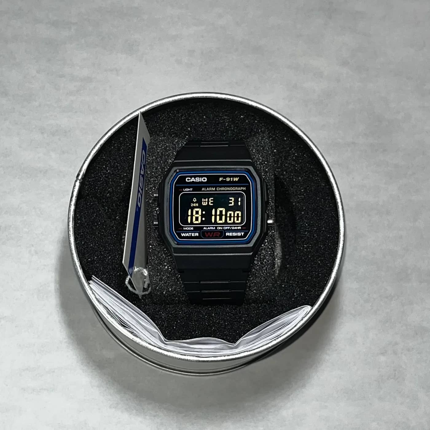 Casio F91W · Blackout · Blackout