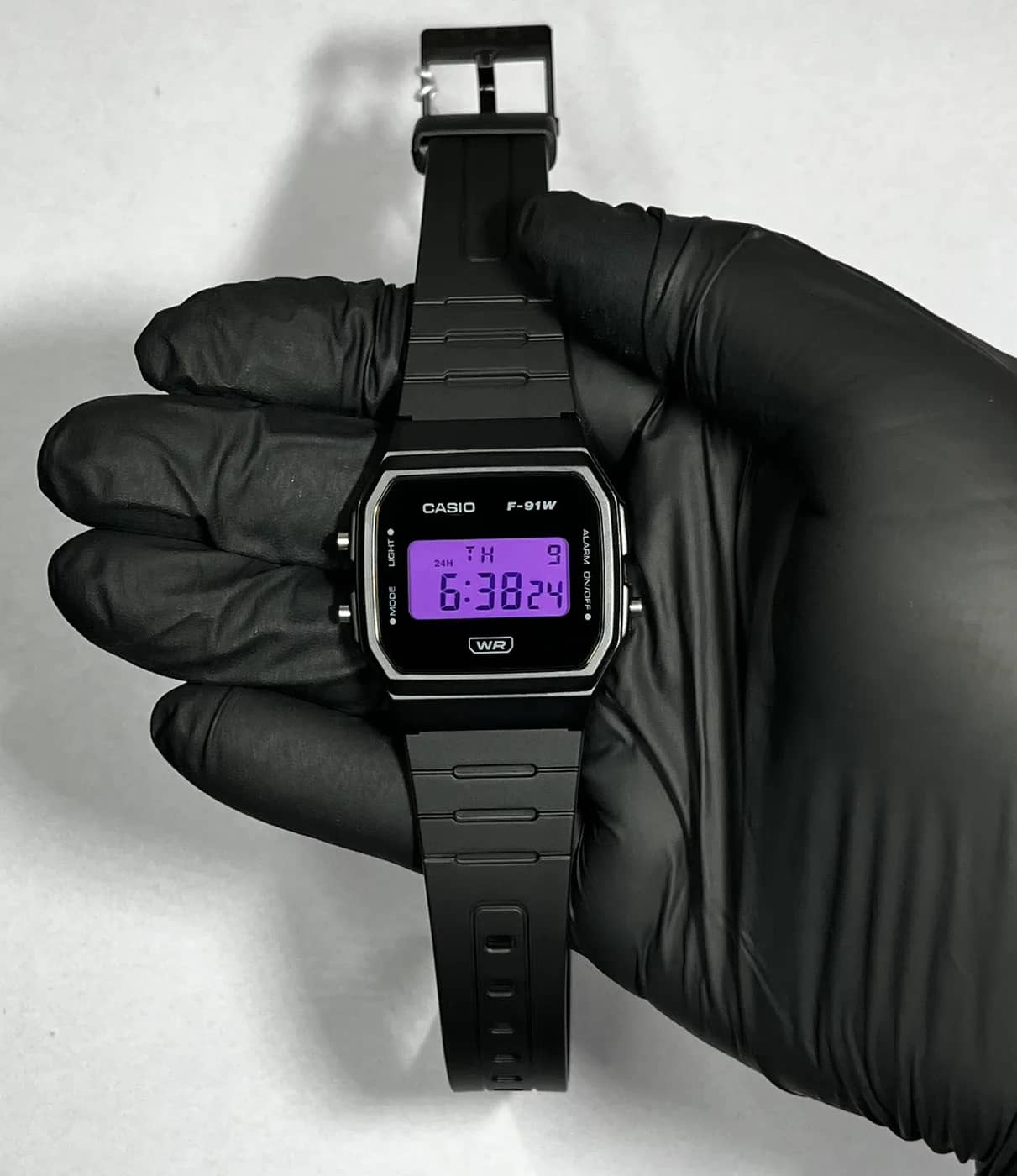 Casio F91WB Negro · Morado · Color filter