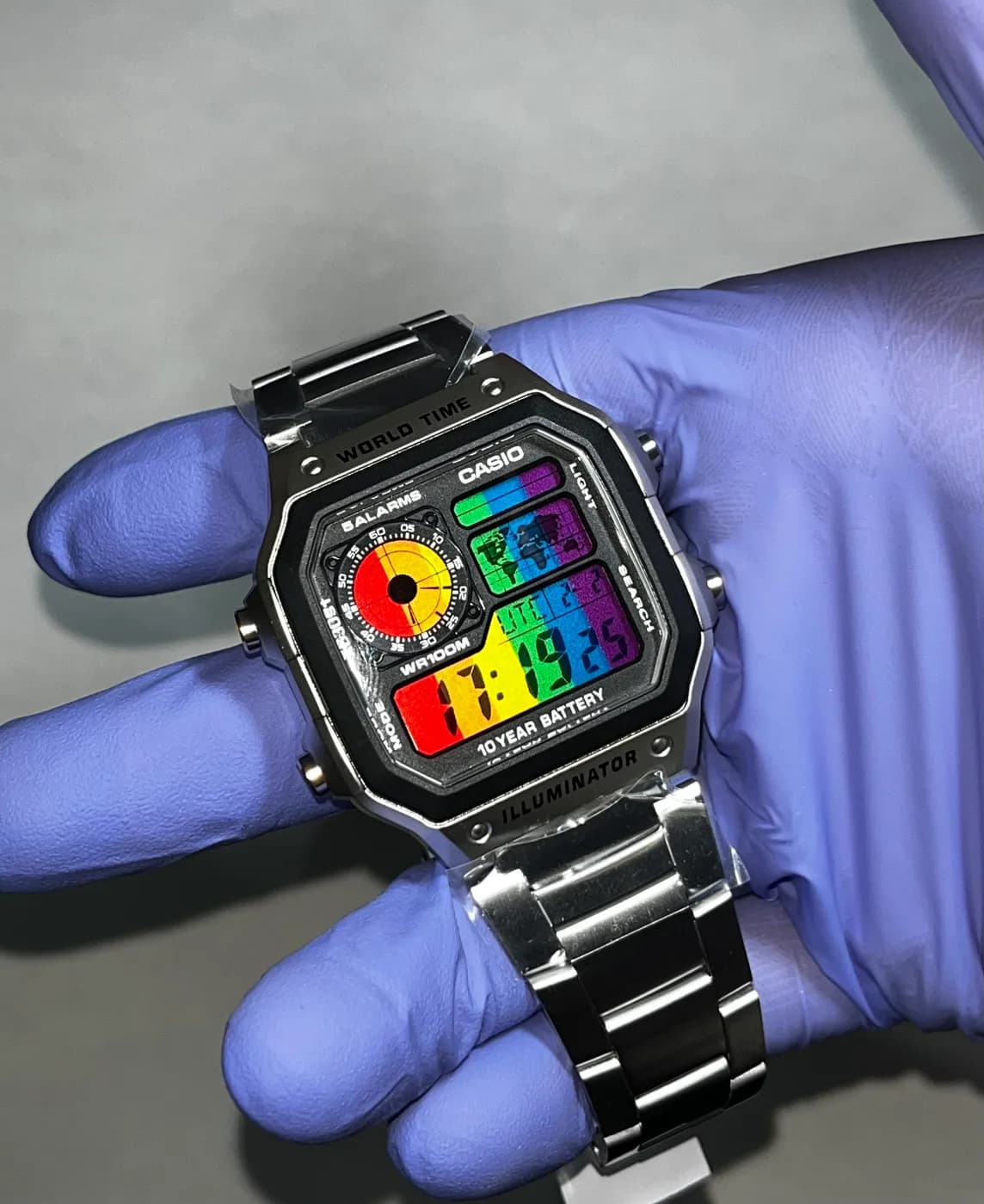 Casio AE1200WHD · Arcoiris · Degradado