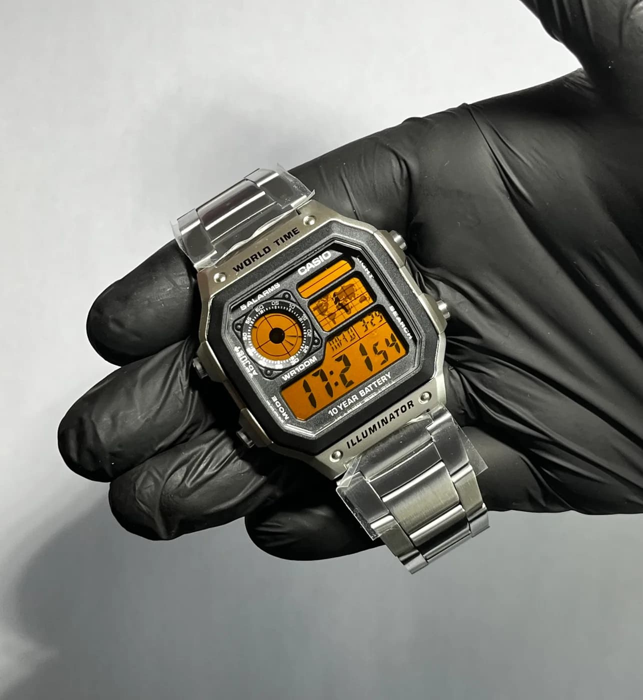 Casio AE1200WHD · Naranja Fuerte · Degradado