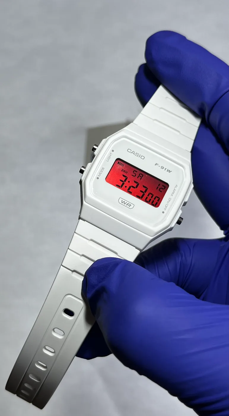 Casio F91WB Blanco · Degradado Rojos · Degradado