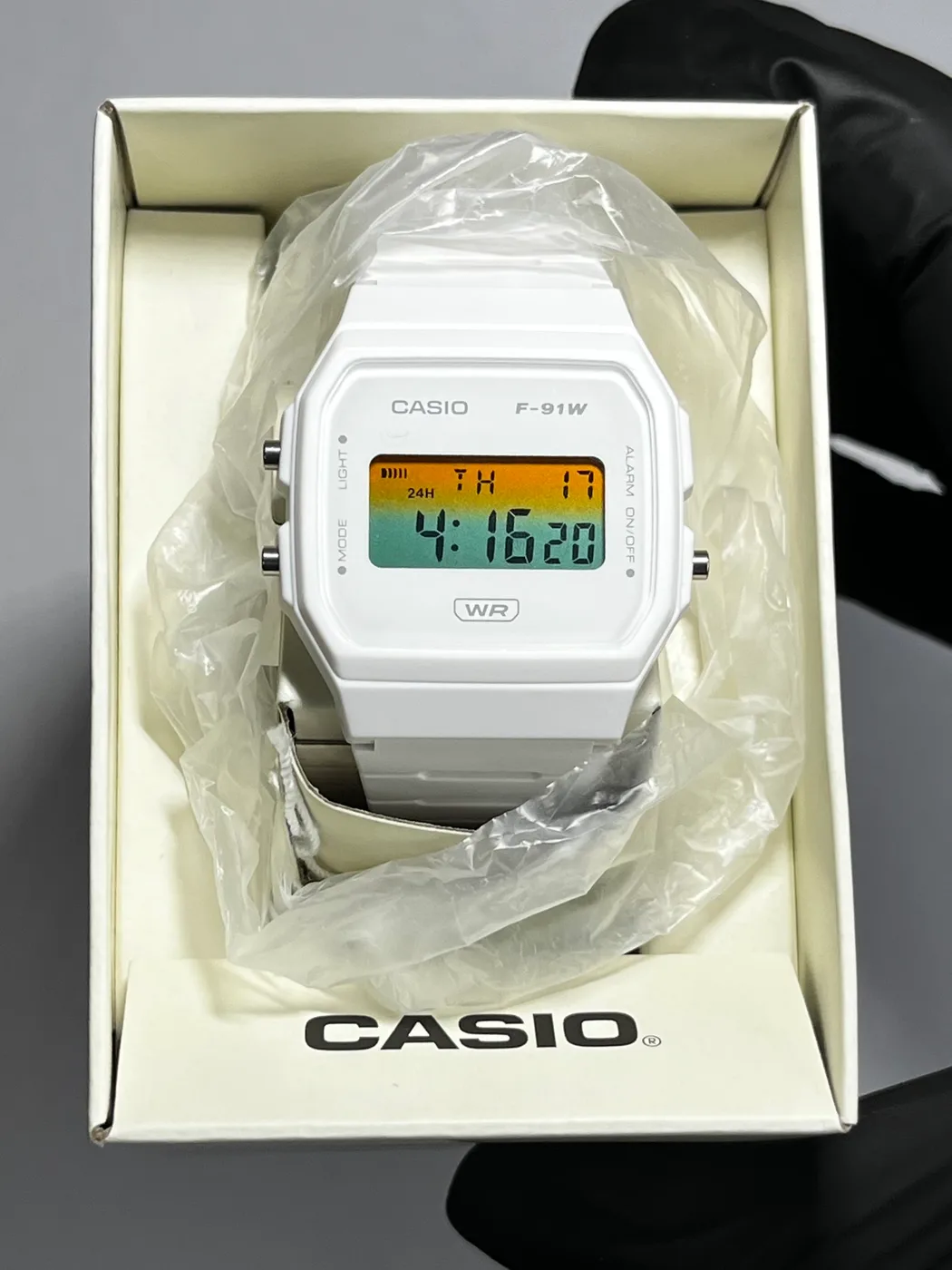 Casio F91WB Blanco · Degradado Verde Naranja · Degradado