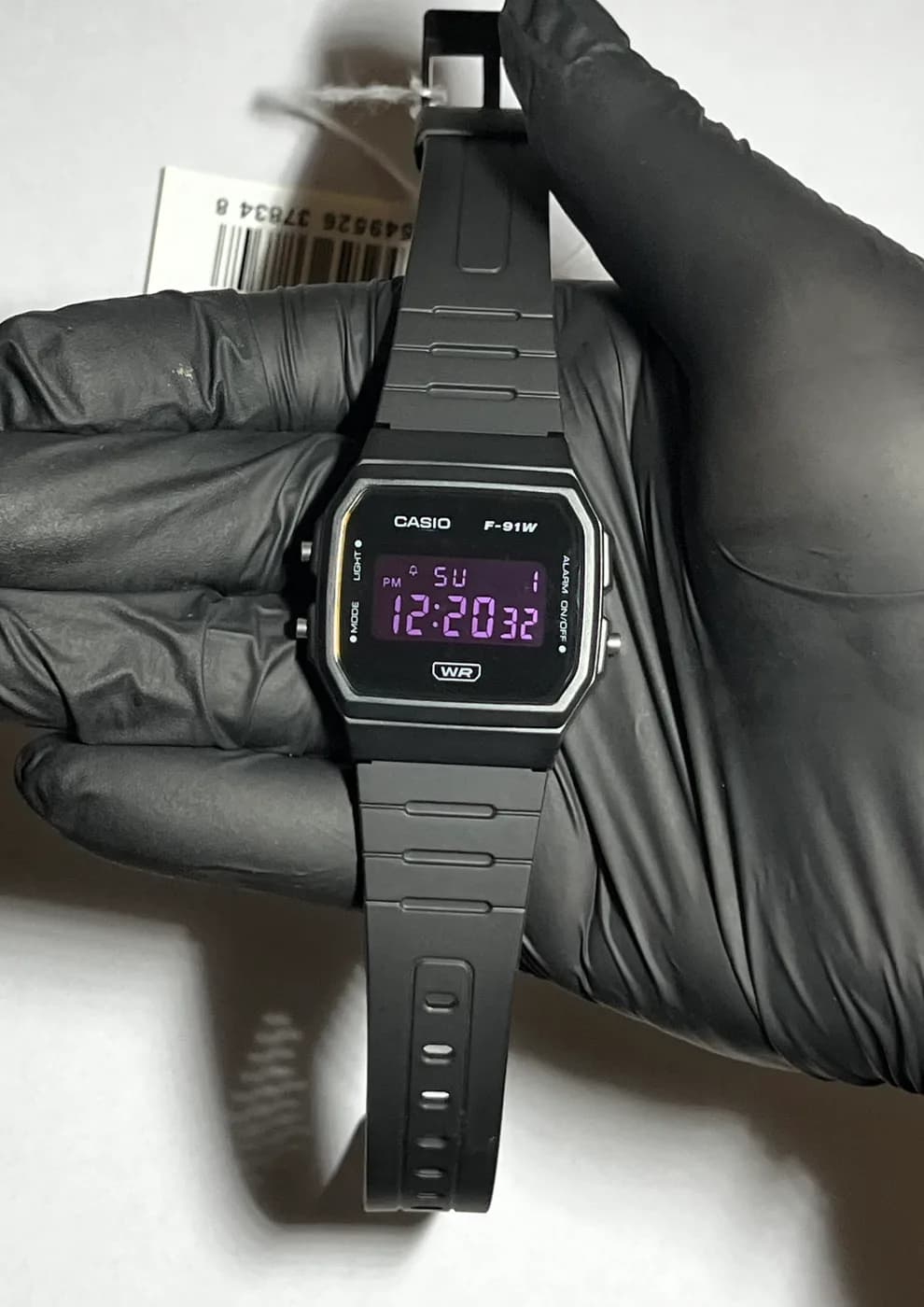 Casio F91WB Negro · Blackout Morado · Color blackout