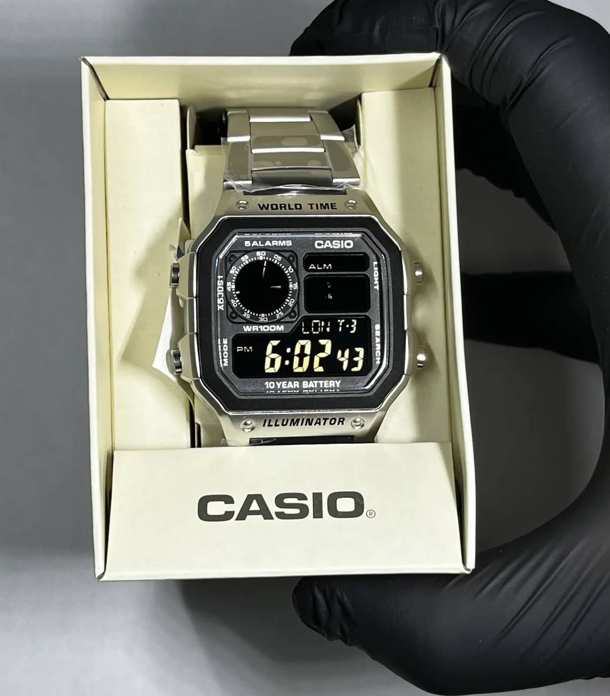 Casio AE1200WHD · Blackout · Blackout