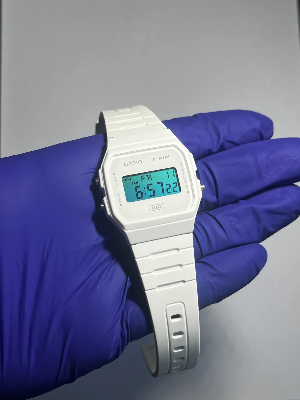 Casio F91WB Blanco · Degradado Tonos Azul · Degradado